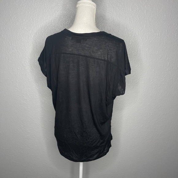 Forever 21 Leopard print top - Picture 4 of 8